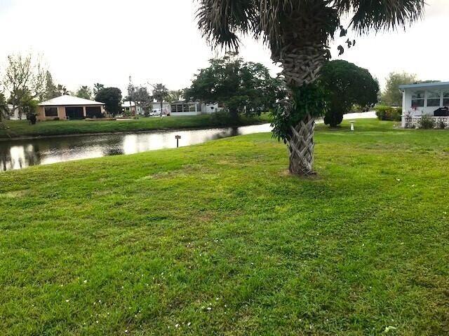 20 Madrid Lane, Port St. Lucie, FL 34952