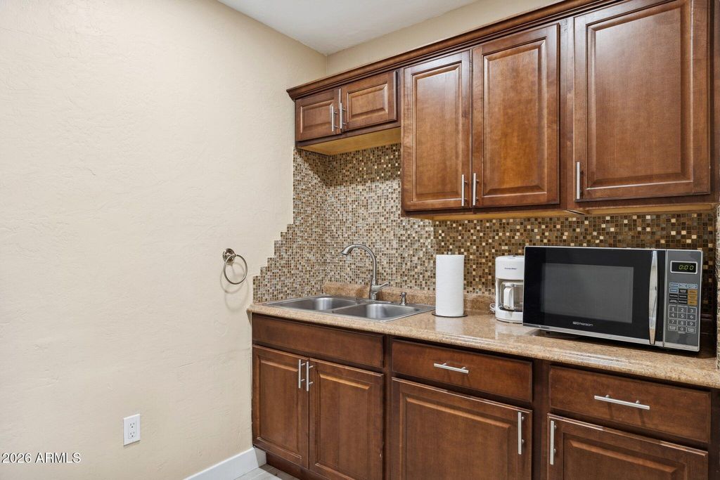 1515 W OSBORN Road, Phoenix, AZ 85015 — photo 4