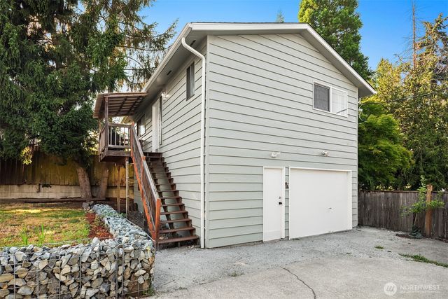 21516 52nd Avenue W, Mountlake Terrace, WA 98043