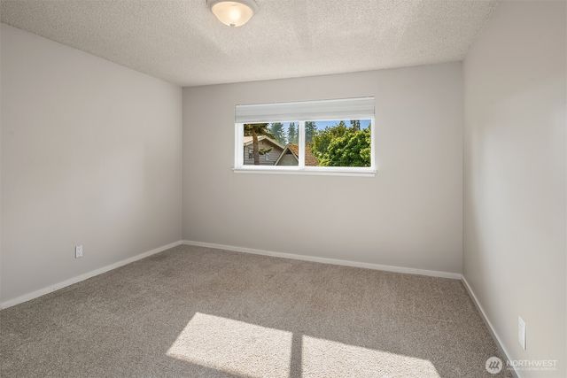 21516 52nd Avenue W, Mountlake Terrace, WA 98043