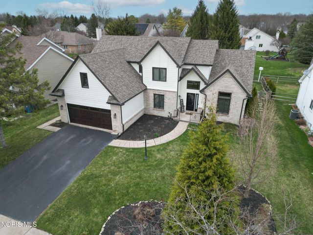 7548 Red Pines Drive, Sylvania, OH 43560