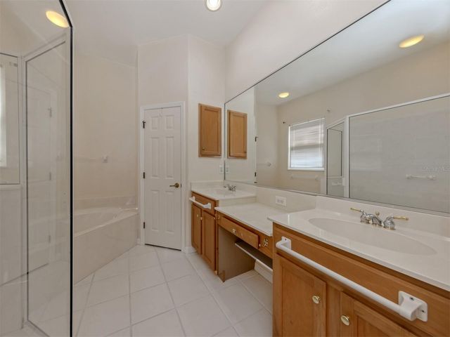 6511 WESTWARD PLACE, Bradenton, FL 34201