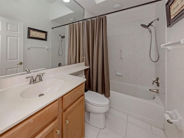 6511 WESTWARD PLACE, Bradenton, FL 34201