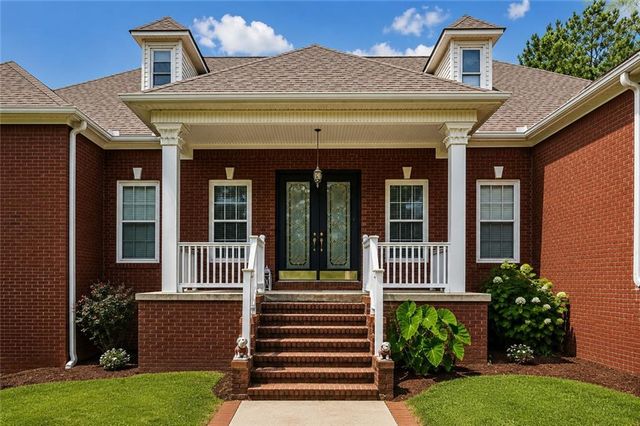 166 Freedom Lane, Commerce, GA 30530