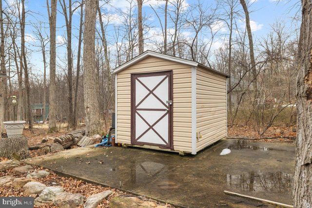 111 GENESEE TRL, Winchester, VA 22602