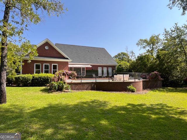 1473 N River Oaks Drive, Blackshear, GA 31516