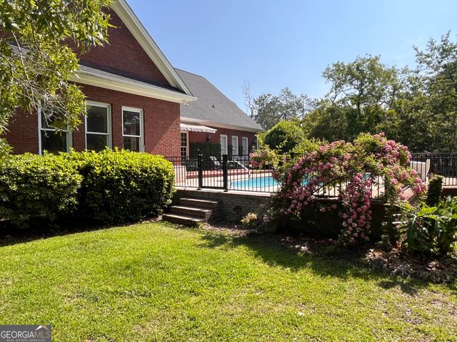 1473 N River Oaks Drive, Blackshear, GA 31516