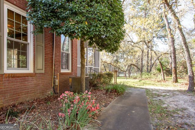 1473 N River Oaks Drive, Blackshear, GA 31516