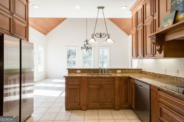 1473 N River Oaks Drive, Blackshear, GA 31516