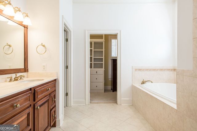 1473 N River Oaks Drive, Blackshear, GA 31516