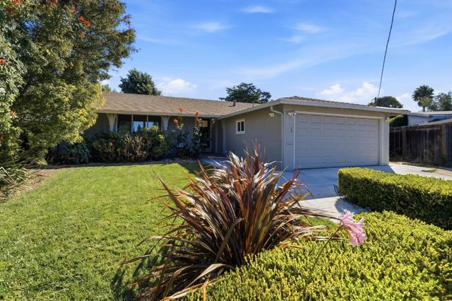 16 Clarence Court, East Palo Alto, CA 94303