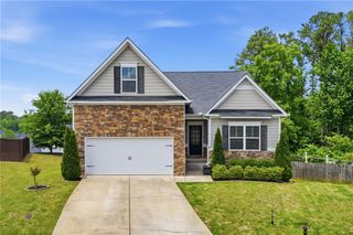 407 Cherubs Smile, Canton, GA 30114