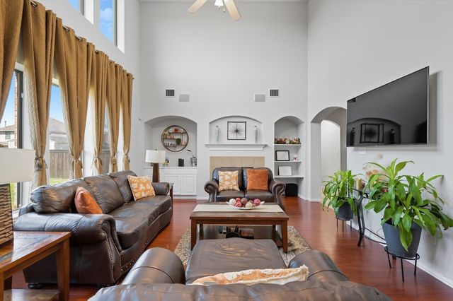 5040 Harrier Drive, Mesquite, TX 75181