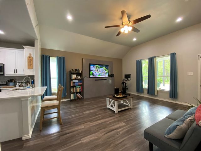 2214 Gordon Street, Greenville, TX 75401