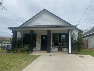 2214 Gordon Street, Greenville, TX 75401