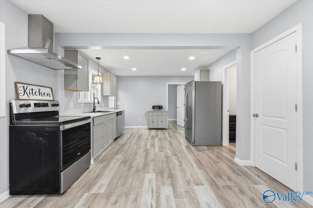 2054 Old Huntsville Highway, Arab, AL 35016