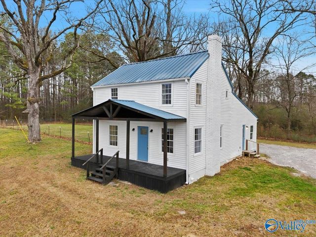 2054 Old Huntsville Highway, Arab, AL 35016