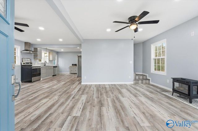 2054 Old Huntsville Highway, Arab, AL 35016