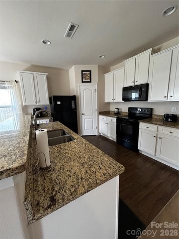 7803 Paper Birch Drive, Charlotte, NC 28215