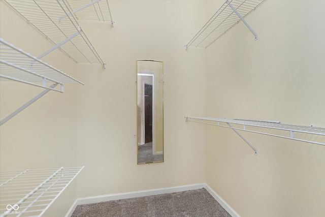 8232 Glenwillow Lane UNIT 207, Indianapolis, IN 46278