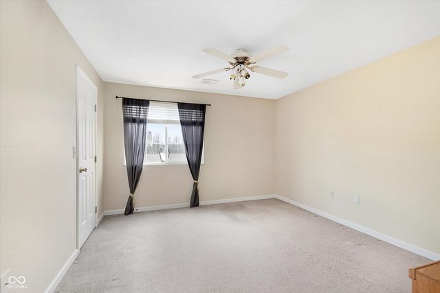 8232 Glenwillow Lane UNIT 207, Indianapolis, IN 46278