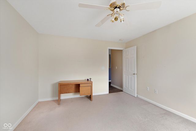 8232 Glenwillow Lane UNIT 207, Indianapolis, IN 46278