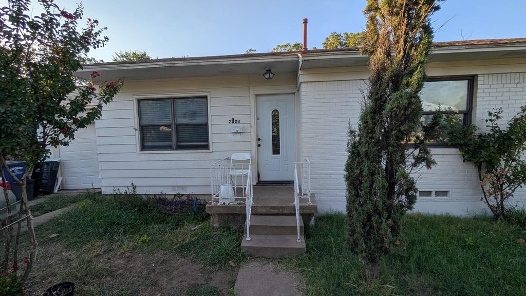 2923 Grayson Drive, Dallas, TX 75224