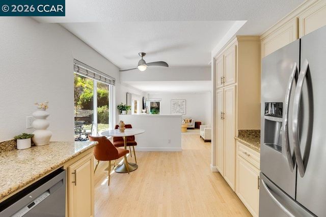 5633 Mount Hood Ct, Martinez, CA 94553