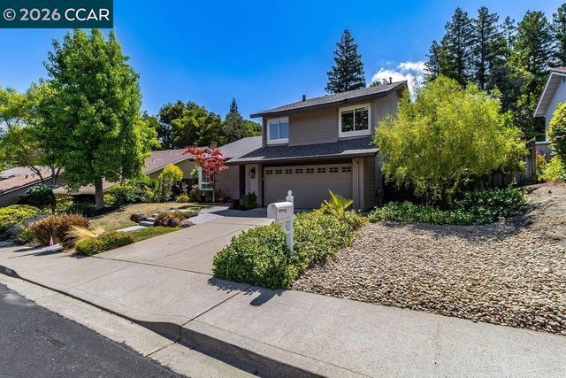 5633 Mount Hood Ct, Martinez, CA 94553