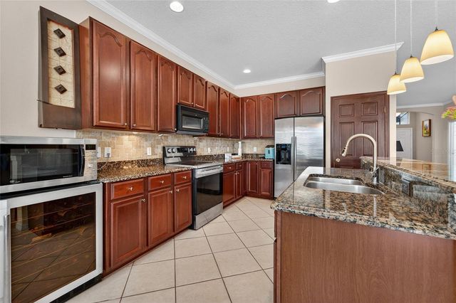 144 SILVER FALLS DRIVE, Apollo Beach, FL 33572