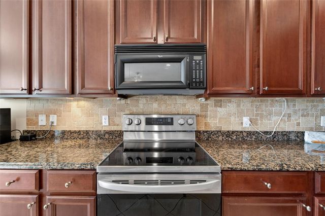 144 SILVER FALLS DRIVE, Apollo Beach, FL 33572