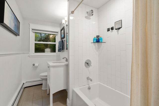 62 Gregory Rd, Framingham, MA 01701