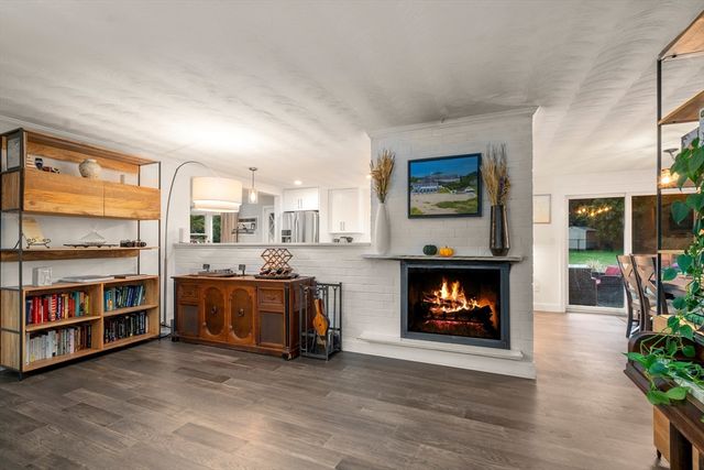 62 Gregory Rd, Framingham, MA 01701