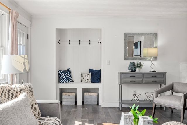 62 Gregory Rd, Framingham, MA 01701