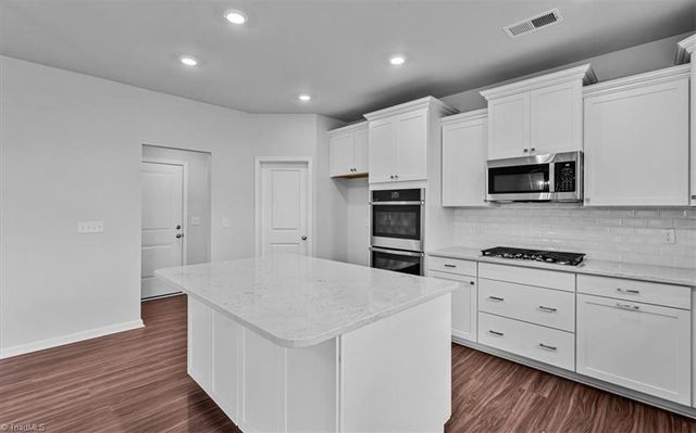 502 Yarrow Drive, Lexington, NC 27295