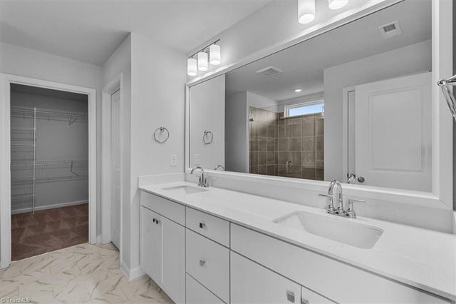 502 Yarrow Drive, Lexington, NC 27295