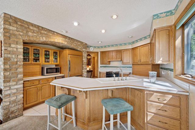 5202 Pierce Street NE, Fridley, MN 55421