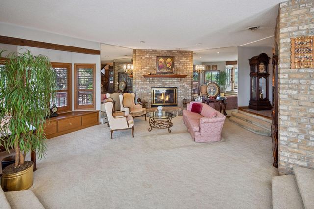 5202 Pierce Street NE, Fridley, MN 55421