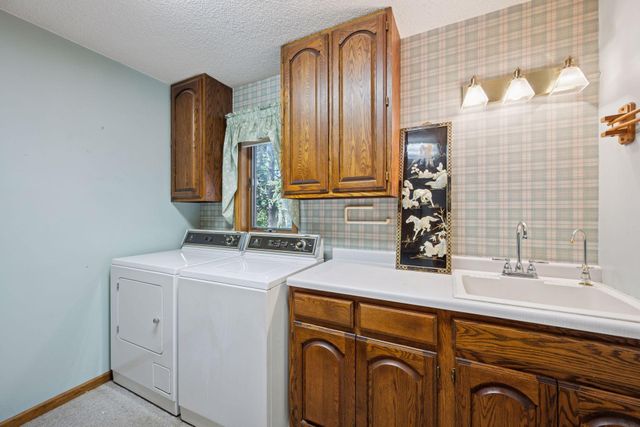 5202 Pierce Street NE, Fridley, MN 55421