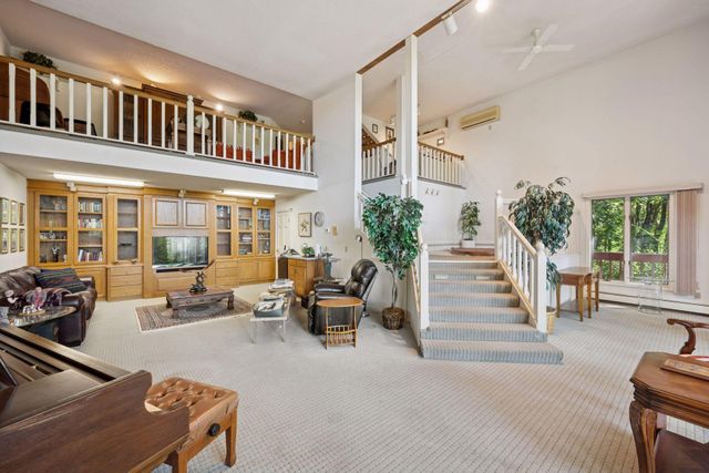 5202 Pierce Street NE, Fridley, MN 55421