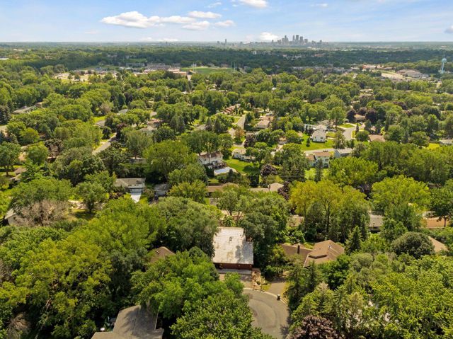 5202 Pierce Street NE, Fridley, MN 55421