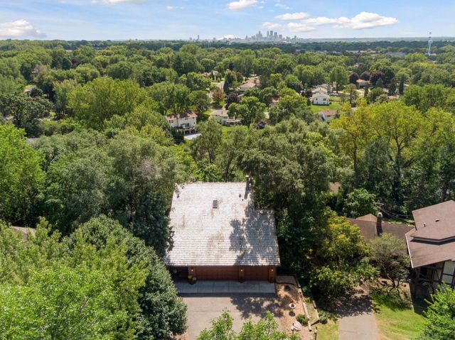 5202 Pierce Street NE, Fridley, MN 55421