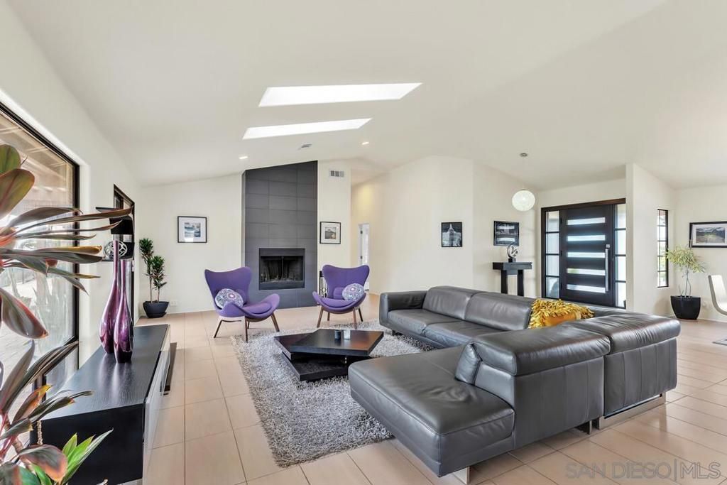 Image 13 of property listing at 15003 Driftwood Creek Rd, El Cajon, CA 92021