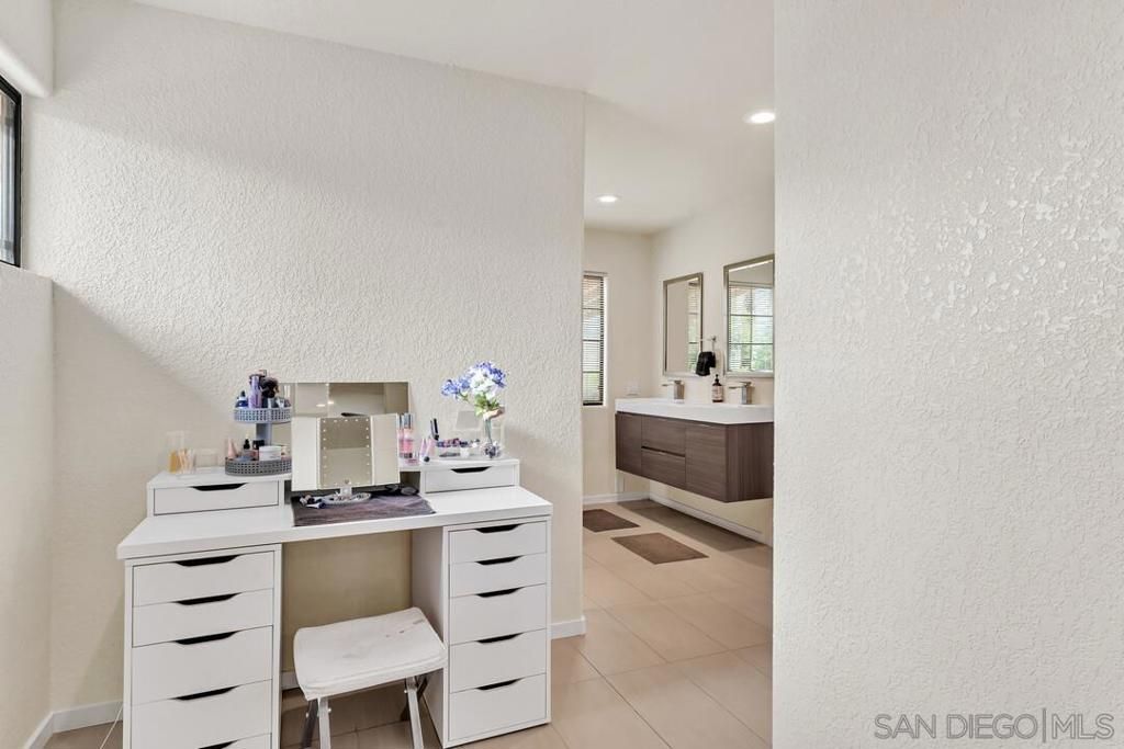 Image 40 of property listing at 15003 Driftwood Creek Rd, El Cajon, CA 92021