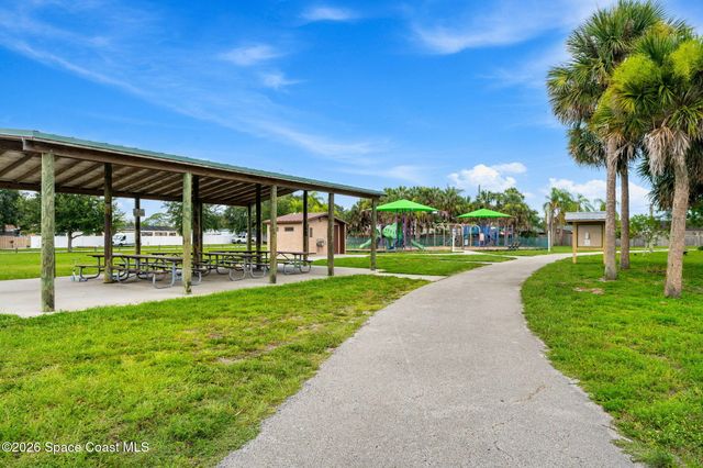1112 Woodsmere Parkway, Rockledge, FL 32955