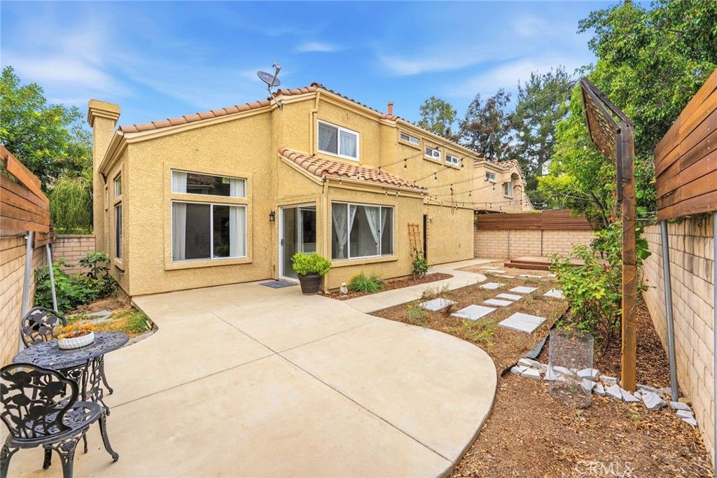 Image 31 of property listing at 126 Bloom, Claremont, CA 91711