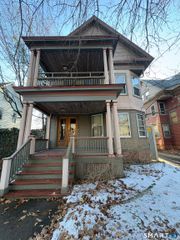 792 Elm Street 3, New Haven, CT 06511