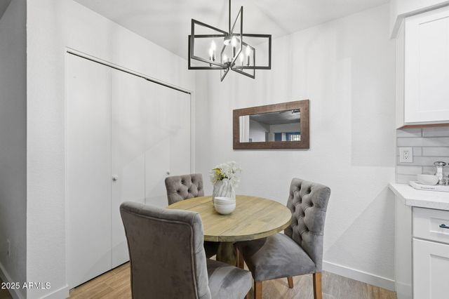 4820 N 89TH Avenue 98, Phoenix, AZ 85037