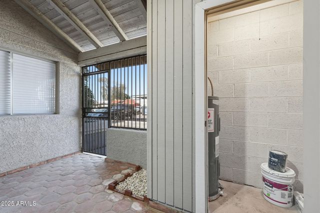 4820 N 89TH Avenue 98, Phoenix, AZ 85037