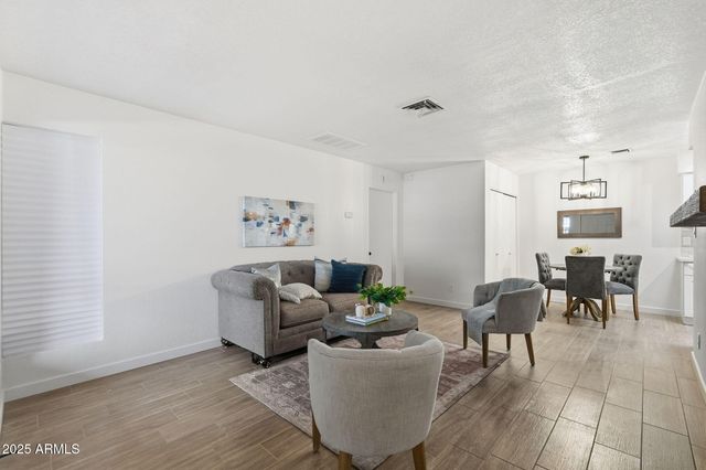 4820 N 89TH Avenue 98, Phoenix, AZ 85037